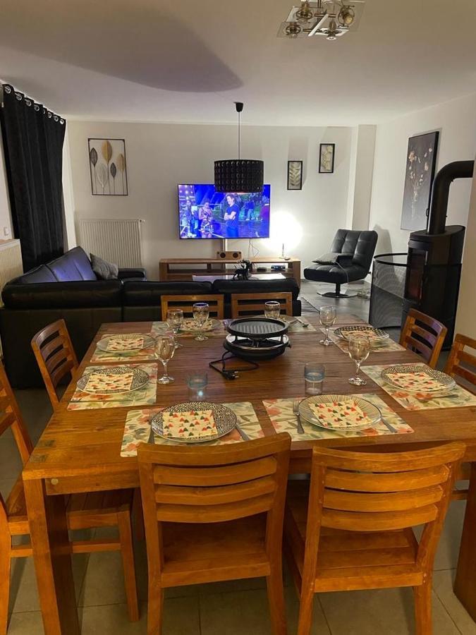 Le Gite Du Vieux Chene Bertogne Bagian luar foto